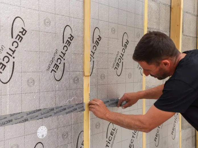 Recticel_insulation_facade_chantier_powerwall