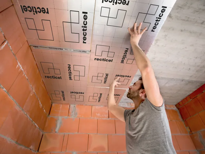 Recticel panneau isolant plafonds Fitforall