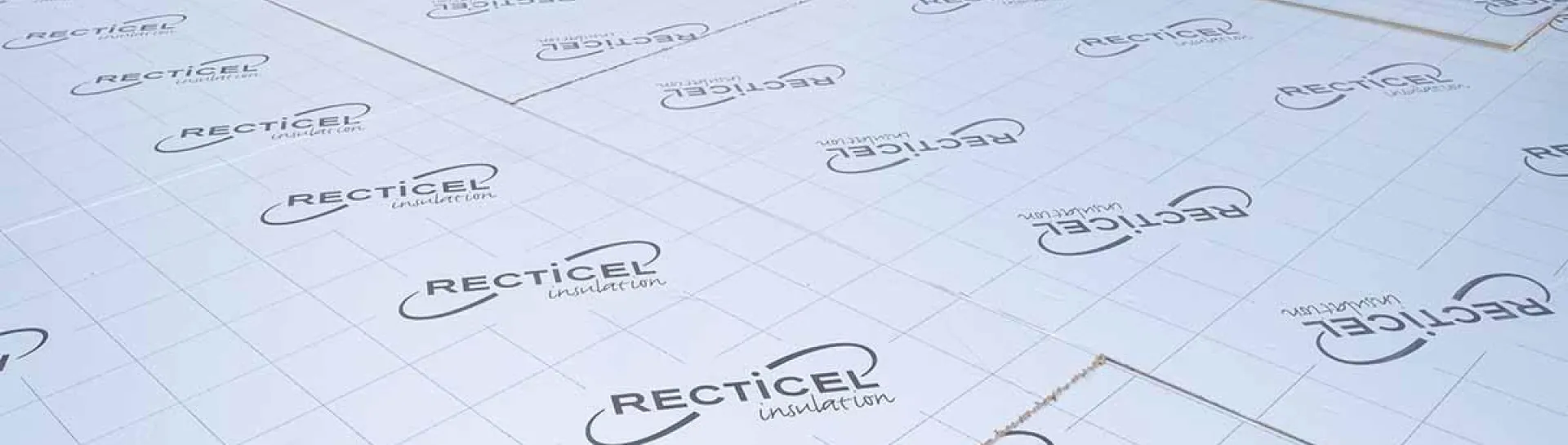Plat dak isolatie Recticel insulation