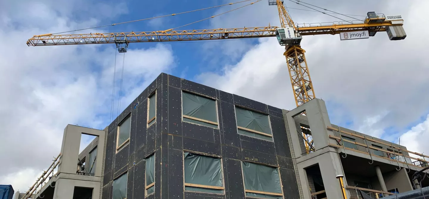 Mellsteninhelmi Case Study construction