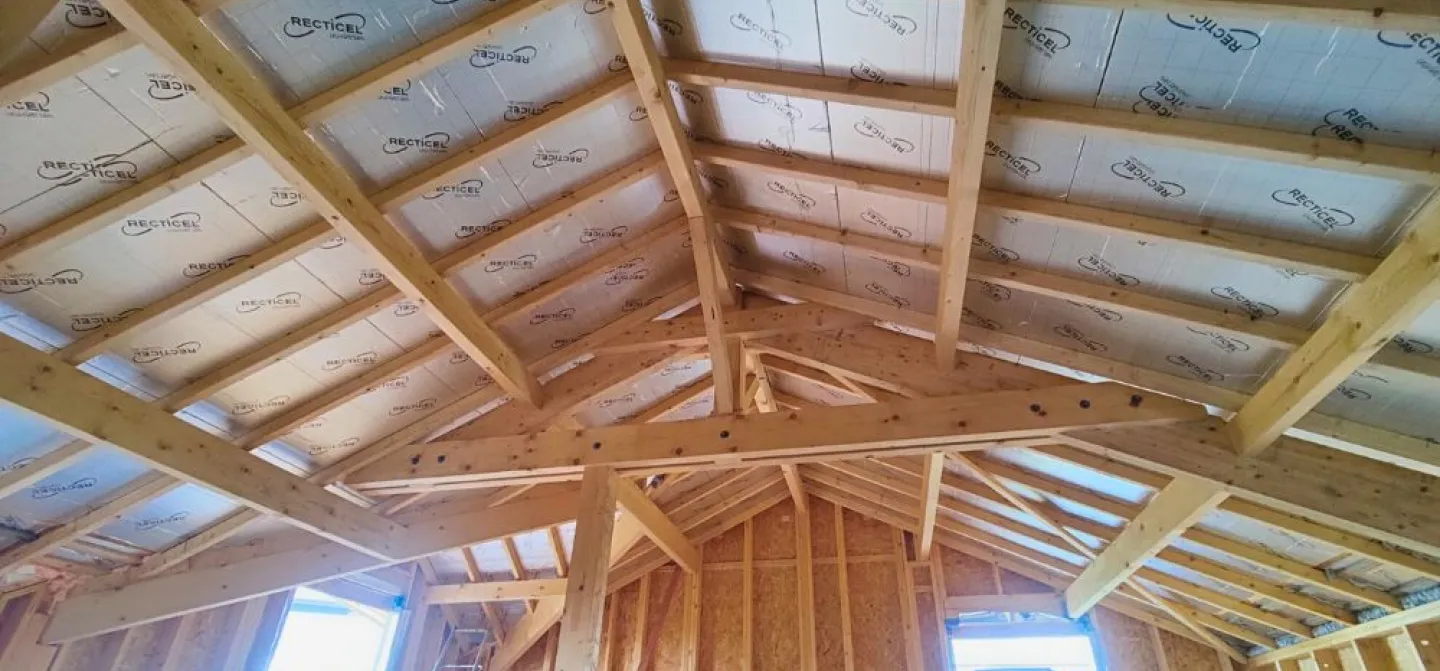 Recticel chantier toiture inclinée Eurotoit