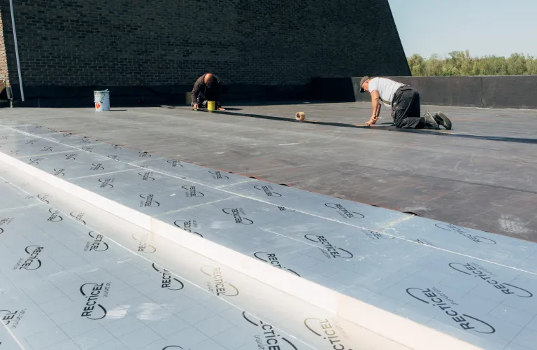 Chantier de rénovation isolation pentée