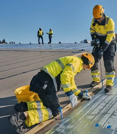 Installation roof_Rosegarden