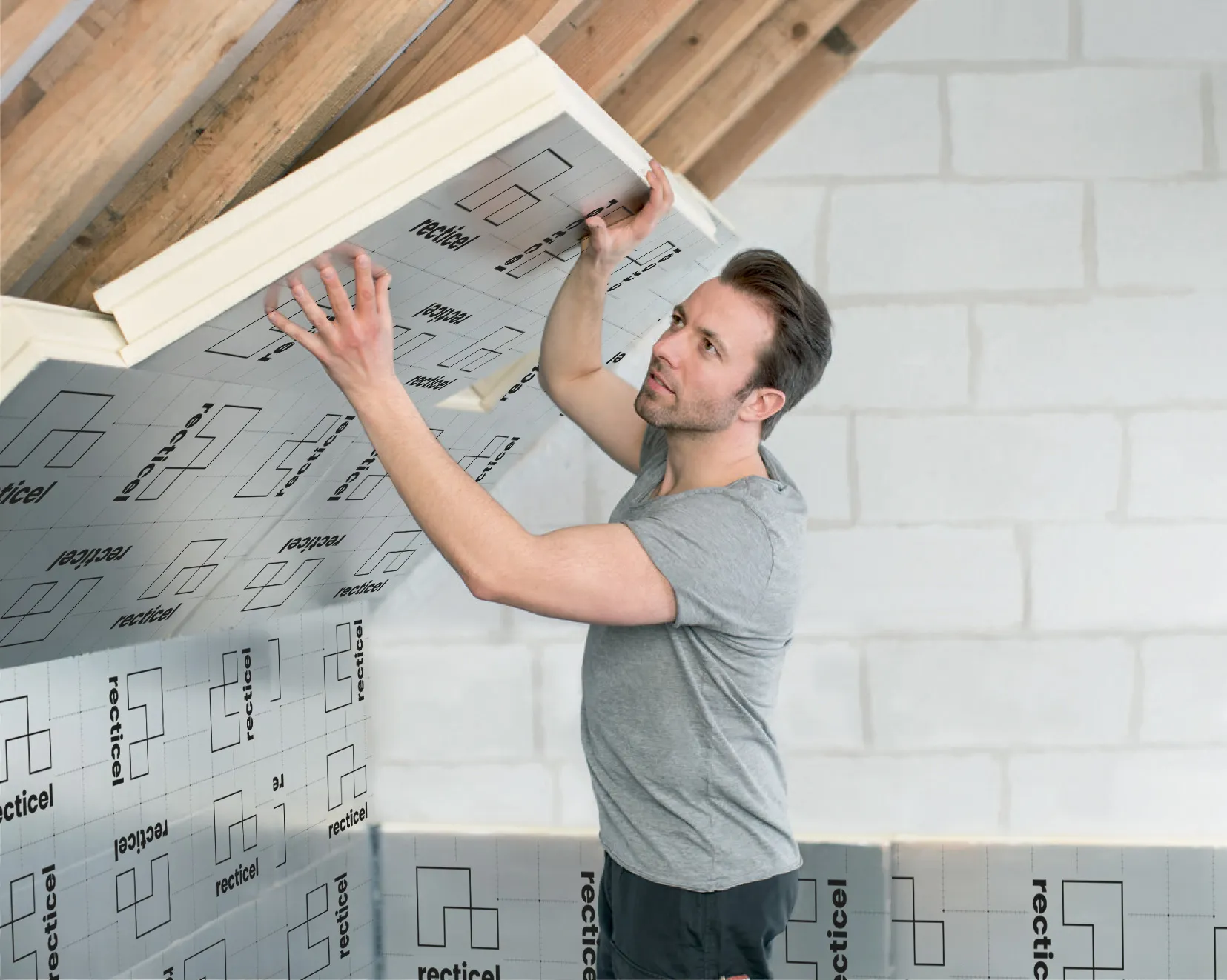 Recticel panneau isolant combles Fitforall