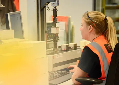 Recticel insulation kijkt de kwaliteit van de isolatie na