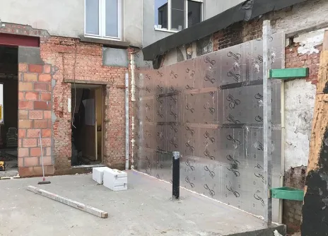 Totaalrenovatie ruime rijwoning te Puurs met Eurowall isolatie