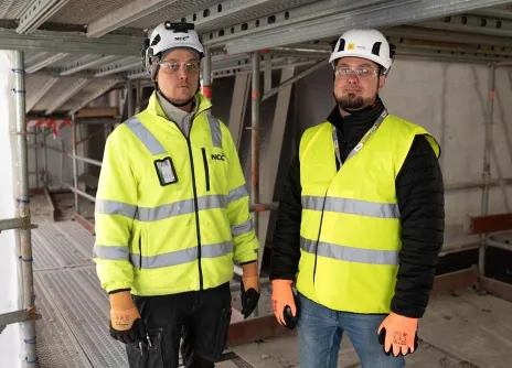 Ison varastorakennuksen loivan katon lämmön- ja vedeneristys: pitkäikäinen Suomen sääolosuhteisiin sopiva ratkaisu