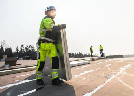Recticel PIR-eristeen materiaalitehokkuus johtaa pienempään rakentamisen hiilijalanjälkeen.