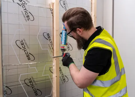 Isolera ett kallt vindsutrymme till ett varmt bostadsutrymme med PIR-isolering